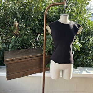 Y2K Black Knit Top Gold Metallic Ruffle Sleeve Fitted Minimalist Sz S